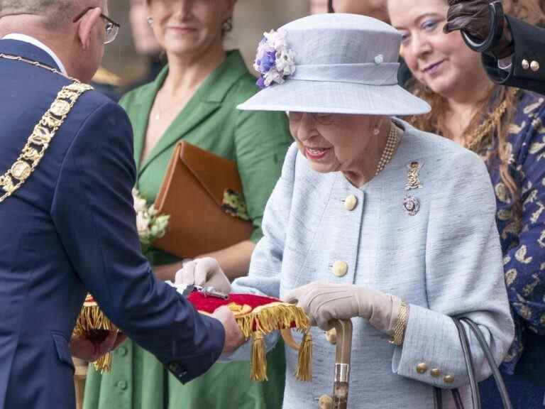 Plus de la moitié des Canadiens s’opposent au serment d’allégeance à la reine