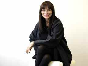 Jeanne Beker, animatrice de longue date de FashionTelevision, en 2010.