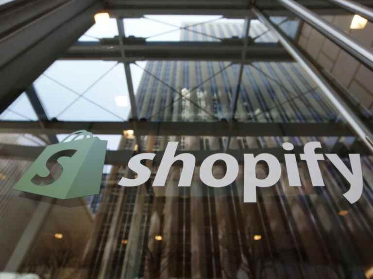 Les actions de Shopify chutent de 6% après la finalisation de la division des actions 10 pour 1