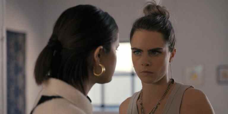 Cara Delevingne taquine les "torsions" du personnage de Only Murders In The Building

