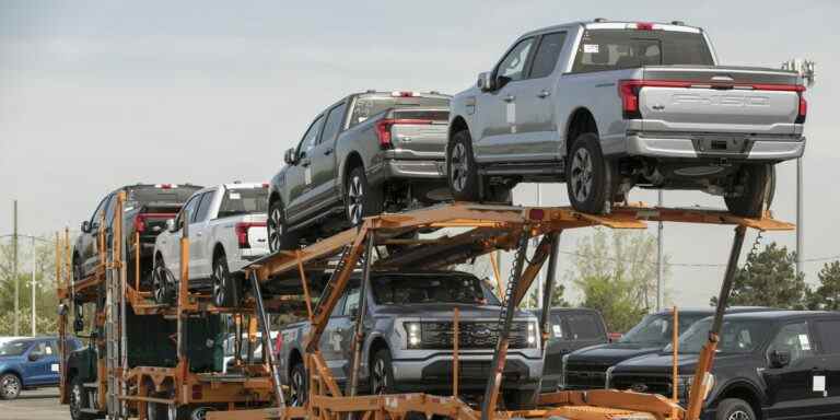 4 constructeurs automobiles demandent au gouvernement américain de lever le plafond du crédit d’impôt de 7500 $ pour les véhicules électriques