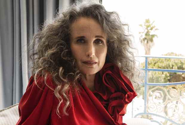 Andie MacDowell embarque dans le drame familial de Hallmark avec Time Travel Twist