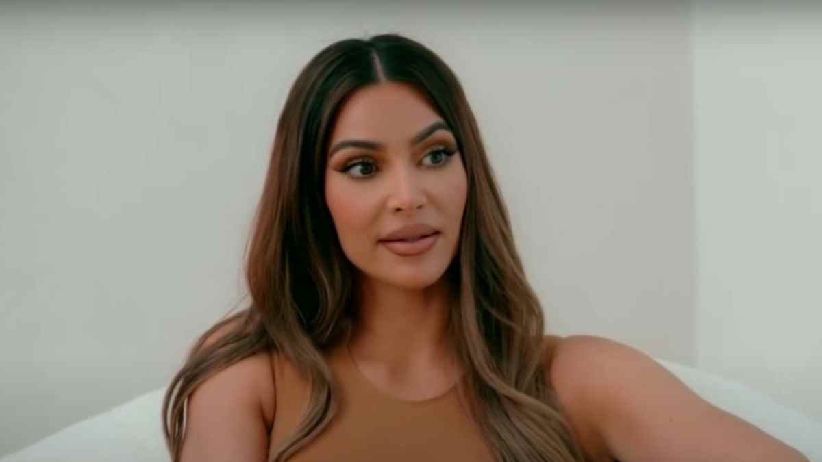 Après que Kim Kardashian a été appelée pour un faux repas, elle a laissé tomber les reçus
