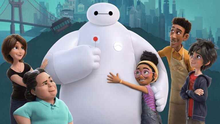  Baymax !  Star Scott Adsit sur la découverte de cette voix distinctive et le pouvoir de la communauté [Interview]
