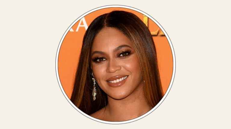 Beyonce taquine les détails du nouvel album et fixe la date de sortie
