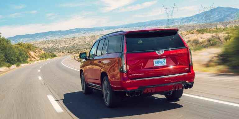 Cadillac Escalade-V 2023 : puissance et argent