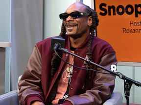 Snoop Dogg aux studios SiriusXM à New York, le 26 octobre 2021.