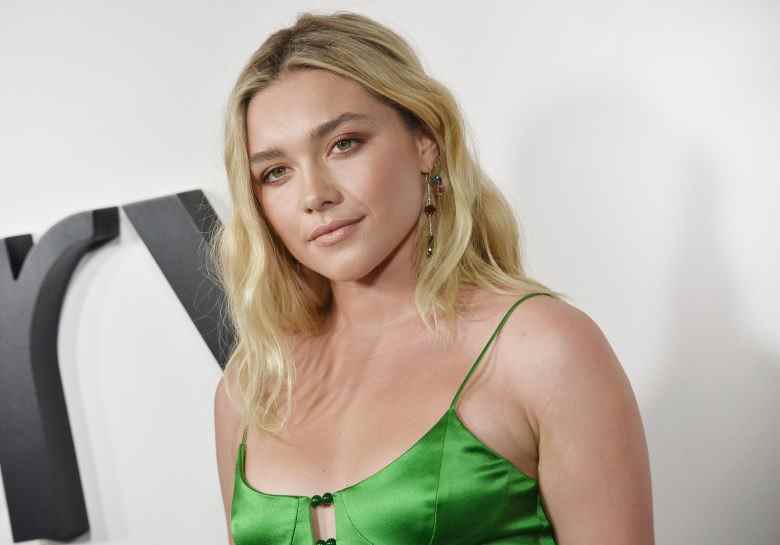 Florence Pugh arrive à la première de Los Angeles de Netflix MARRIAGE STORY qui s'est tenue au DGA Theatre de Los Angeles, Californie, le mardi 5 novembre 2019. (Photo de Athanlee B. Mirador/Sipa USA)(Sipa via AP Images)