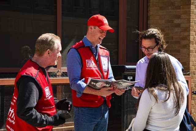 Le duc de Cambridge vend le Big Issue