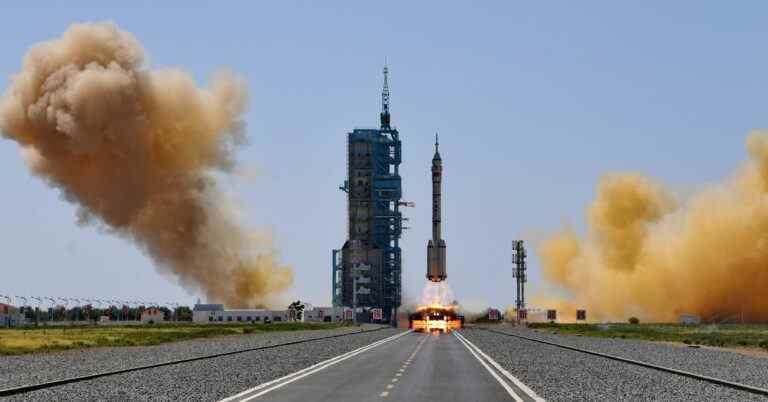 Des astronautes chinois arrivent à la station spatiale Tiangong pour préparer son achèvement