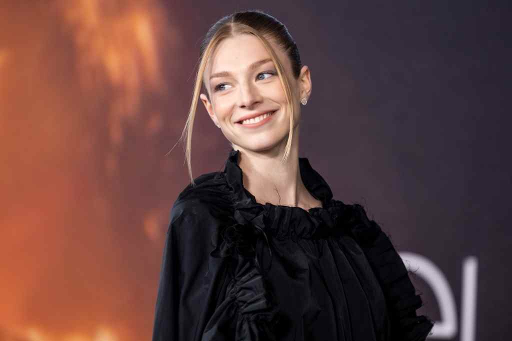 'Euphoria' Star Hunter Schafer rejoint 'The Hunger Games: The Ballad of Songbirds and Snakes' Le plus populaire doit être lu Inscrivez-vous aux newsletters Variety Plus de nos marques
	
	
