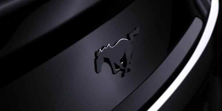 Ford Trademarks ‘Mustang Dark Horse’ pourrait être le nom du paquet Blackout