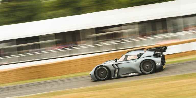 Goodwood établit un record avec McMurtry Spéirling pour engendrer une voiture de route