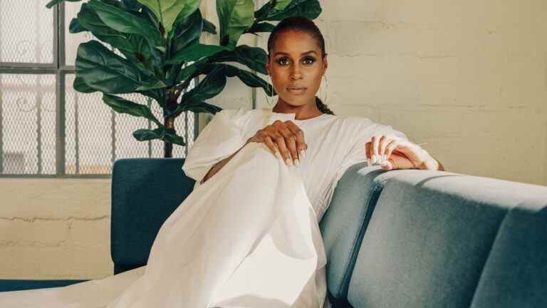 Issa Rae sur les débuts de la série HBO Max 'Rap Sh! t' à l'ABFF: 'It's a Full-Circle Moment' Le plus populaire doit lire Inscrivez-vous aux newsletters Variety Plus de nos marques
	
	
