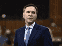 Le ministre des Finances, Bill Morneau, présente le portrait financier du gouvernement à la Chambre des communes le 8 juillet 2020.