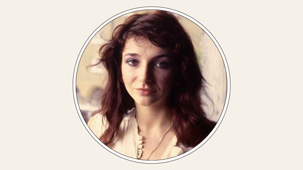 Kate Bush réagit au succès de 