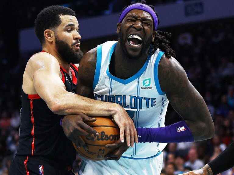 La star de la NBA Montrezl Harrell pincée avec trois livres d’herbe: Cops