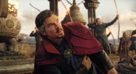 L'acteur du docteur Strange Benedict Cumberbatch révèle la partie de son rôle Marvel qu'il trouve "mortifiant"