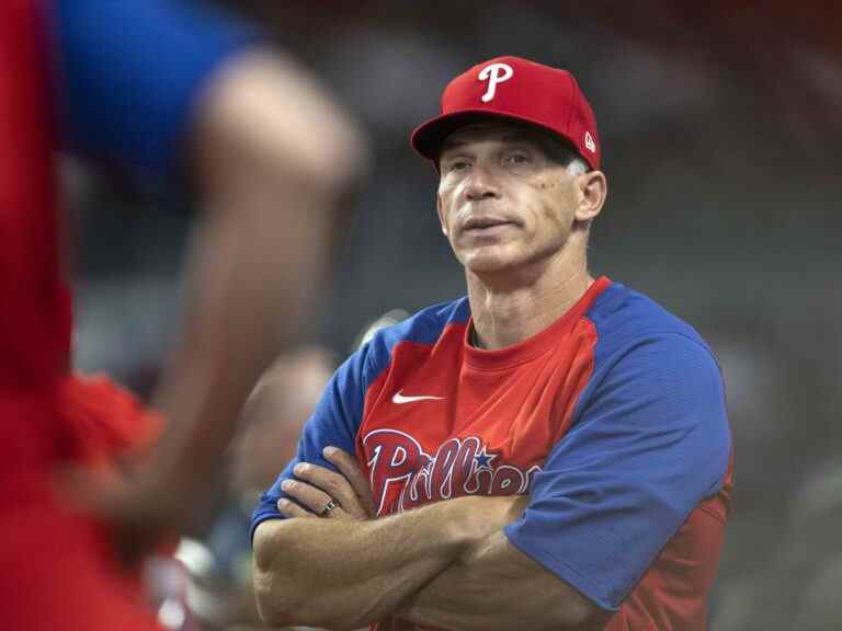 Le directeur des incendies des Phillies, Joe Girardi, après plus de deux saisons