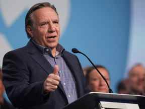 Le premier ministre François Legault prononce le discours de clôture du congrès national de la CAQ à Drummondville, le 29 mai 2022.