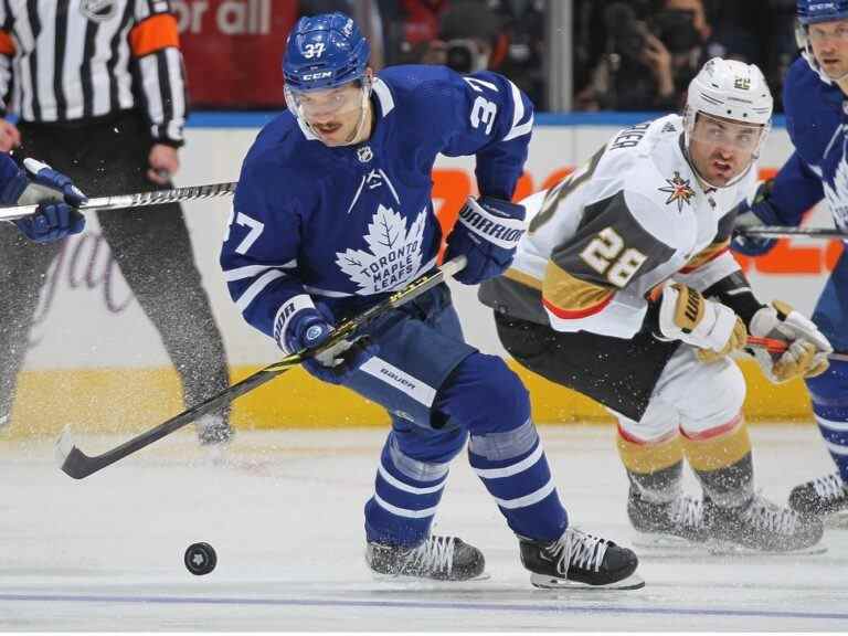 Les Leafs signent Timothy Liljegren pour une prolongation de contrat de deux ans