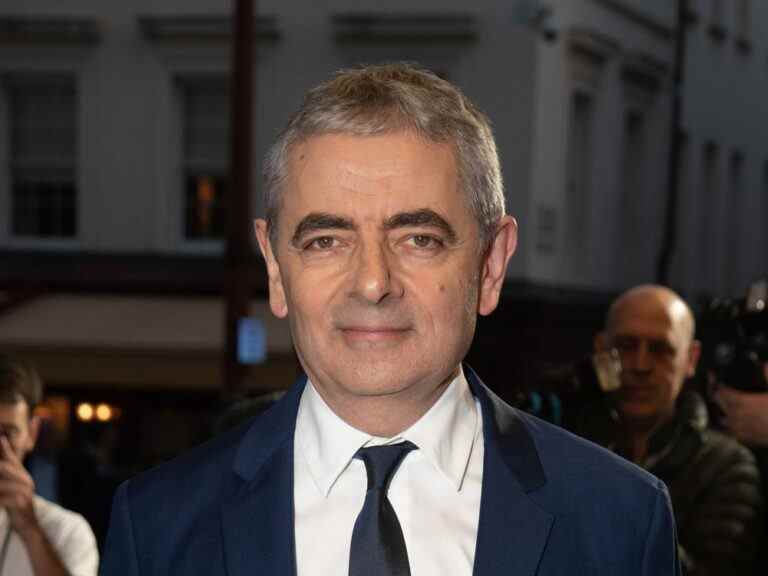 Les comédiens devraient pouvoir plaisanter sur n’importe quoi, insiste Rowan Atkinson