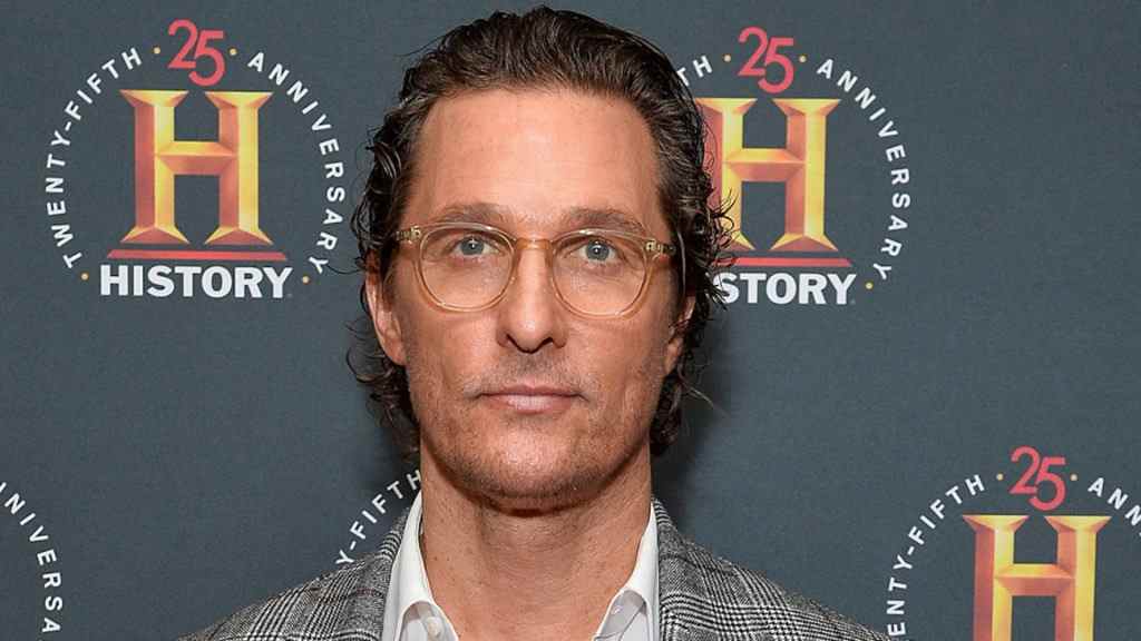 Matthew McConaughey appelle à la responsabilité des armes à feu au lieu du contrôle des armes à feu dans Op-Ed
