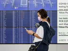 Le nombre de vols retardés et annulés a grimpé en flèche au cours des dernières semaines, en particulier pour ceux qui transitent par l'aéroport international Pearson de Toronto.