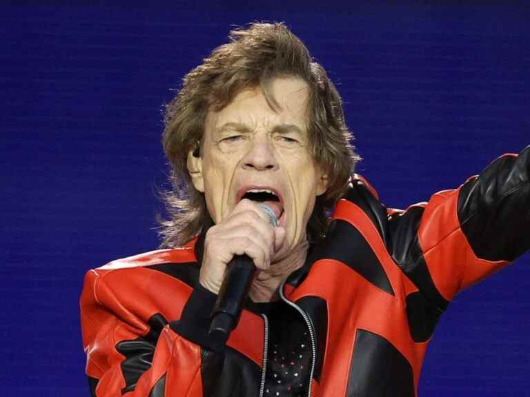 Mick Jagger en quarantaine avec COVID-19, le deuxième spectacle des Rolling Stones annulé