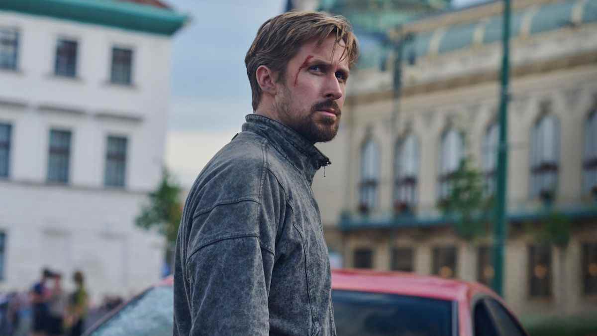  Netflix pourrait-il ramener Regè-Jean Page, Ana De Armas, Ryan Gosling, Chris Evans et plus encore pour The Grey Man 2 ?  Voici ce que dit Gosling
