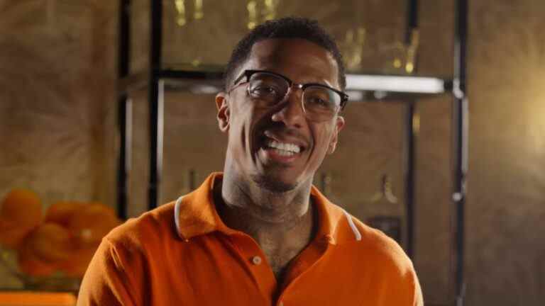 Nick Cannon se lance dans la "vasectomie" avec un peu d'aide de Ryan Reynolds
