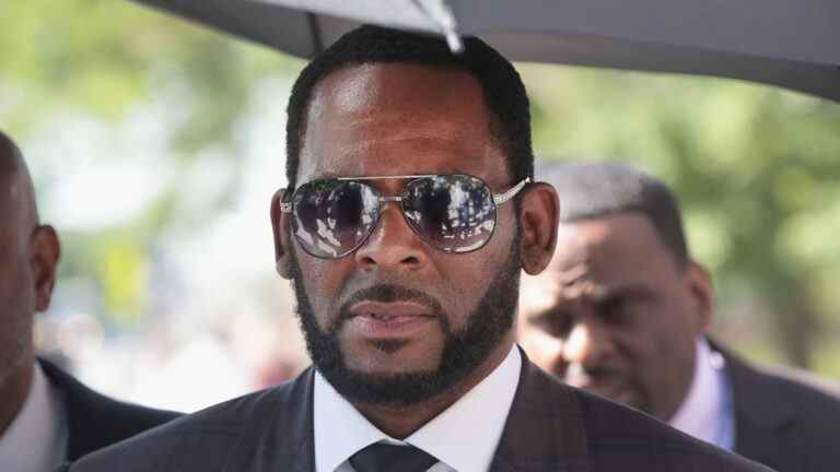 R. Kelly condamné à 30 ans dans une affaire de trafic sexuel
