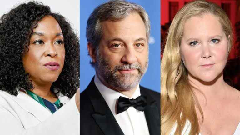 Shonda Rhimes, Judd Apatow et Amy Schumer parmi les scénaristes-réalisateurs exhortant Hollywood à reconsidérer les armes à feu à l'écran
