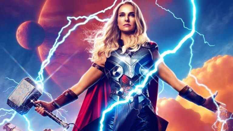 Superhero Bits: Thor: Affiches de personnages Love And Thunder, The Scrapped Gotham PD Show et plus
