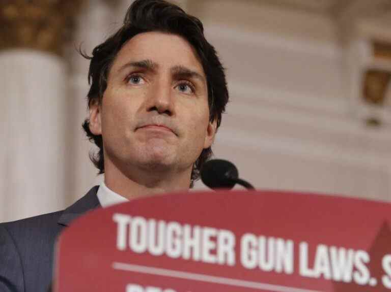 TRUDEAU TIRE A BLANC… ENCORE!  Pourquoi le nouveau projet de loi sur les armes à feu du PM ne rendra pas les rues plus sûres