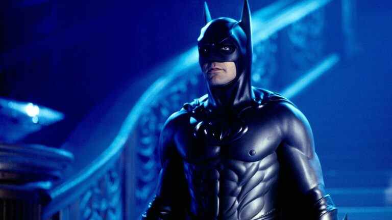 Tim Burton a toujours des sentiments forts sur les mamelons Batsuit après toutes ces années
