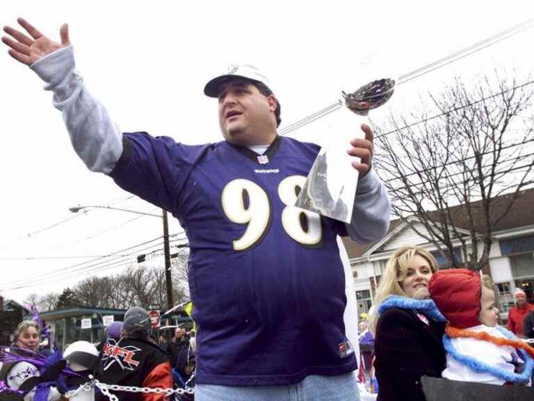 Tony Siragusa, qui a aidé les Ravens à remporter le Super Bowl, décède à 55 ans