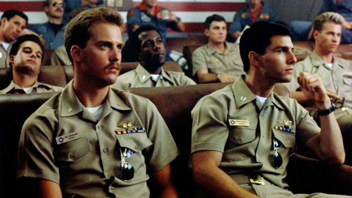 Top Gun Star Anthony Edwards réagit à Maverick et partage ce qu'il a dit à Tom Cruise
