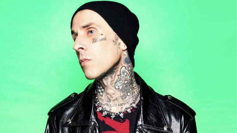 Travis Barker hospitalisé pour une pancréatite, selon des rapports que les plus populaires doivent lire
	
	
