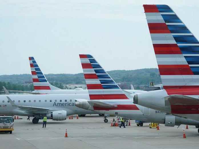 Un homme poursuit American Airlines après avoir été incarcéré