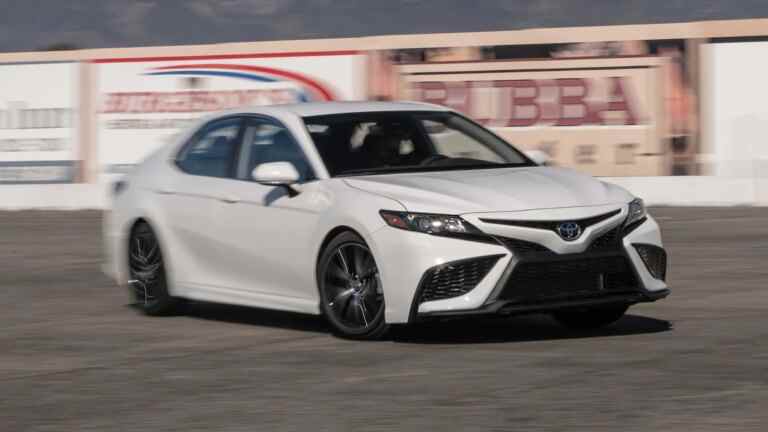 Une Toyota GR Camry sportive pourrait être en route