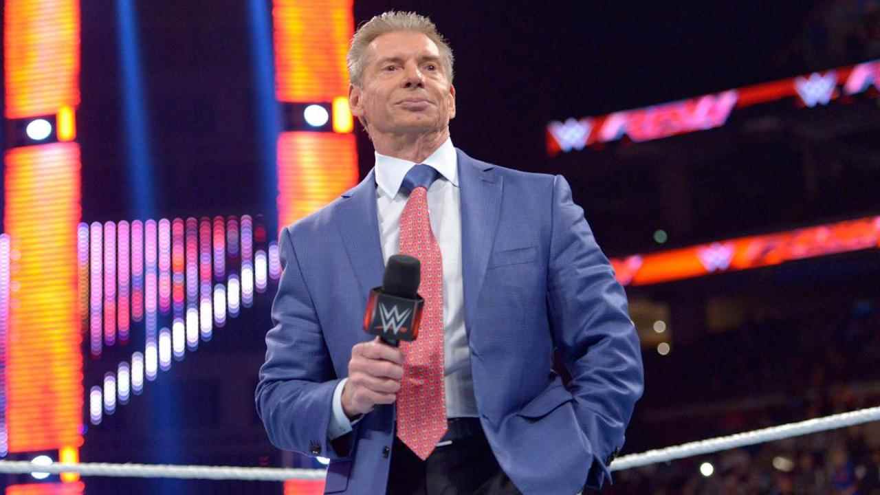 Vince McMahon de la WWE quitte son poste de PDG au milieu d'une enquête sur l'inconduite
