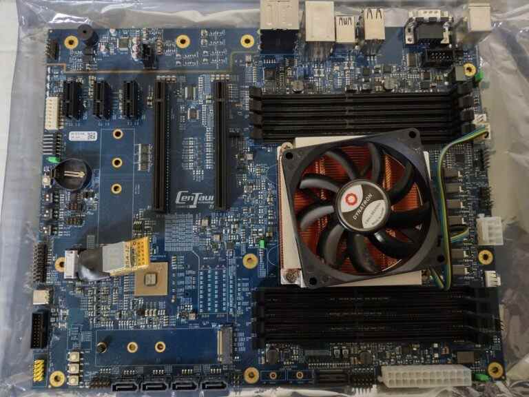 Voici à quoi ressemble le jeu sur le processeur x86 oublié de Centaur