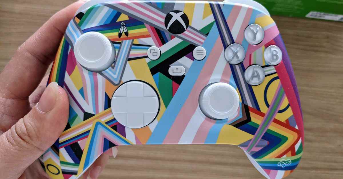 Vous pouvez réellement acheter la manette Xbox Pride de cette année
