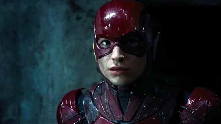 Warner Bros. n'est pas susceptible de garder Ezra Miller "dans le rôle éclair des futurs films de DC"
