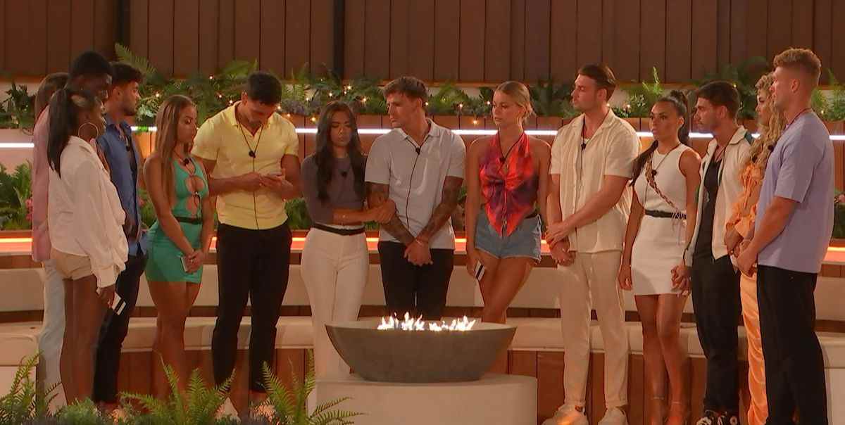 Les couples de Love Island risquent d'être séparés après le vote du public

