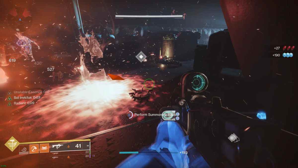 Un gardien effectue un rituel d'invocation dans Destiny 2