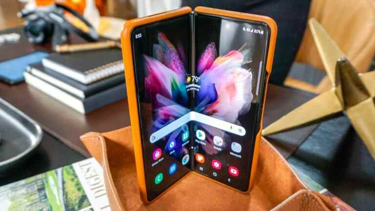 Samsung vient de donner un pourboire pour dévoiler des pliables moins chers après le Galaxy Z Fold 4