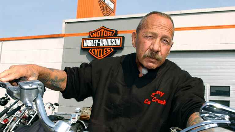 Sonny Barger et les Hells Angels : Cinq façons dont le club de motards hors-la-loi a laissé des traces de pneus sur la culture pop Les plus populaires doivent être lus
	
	
