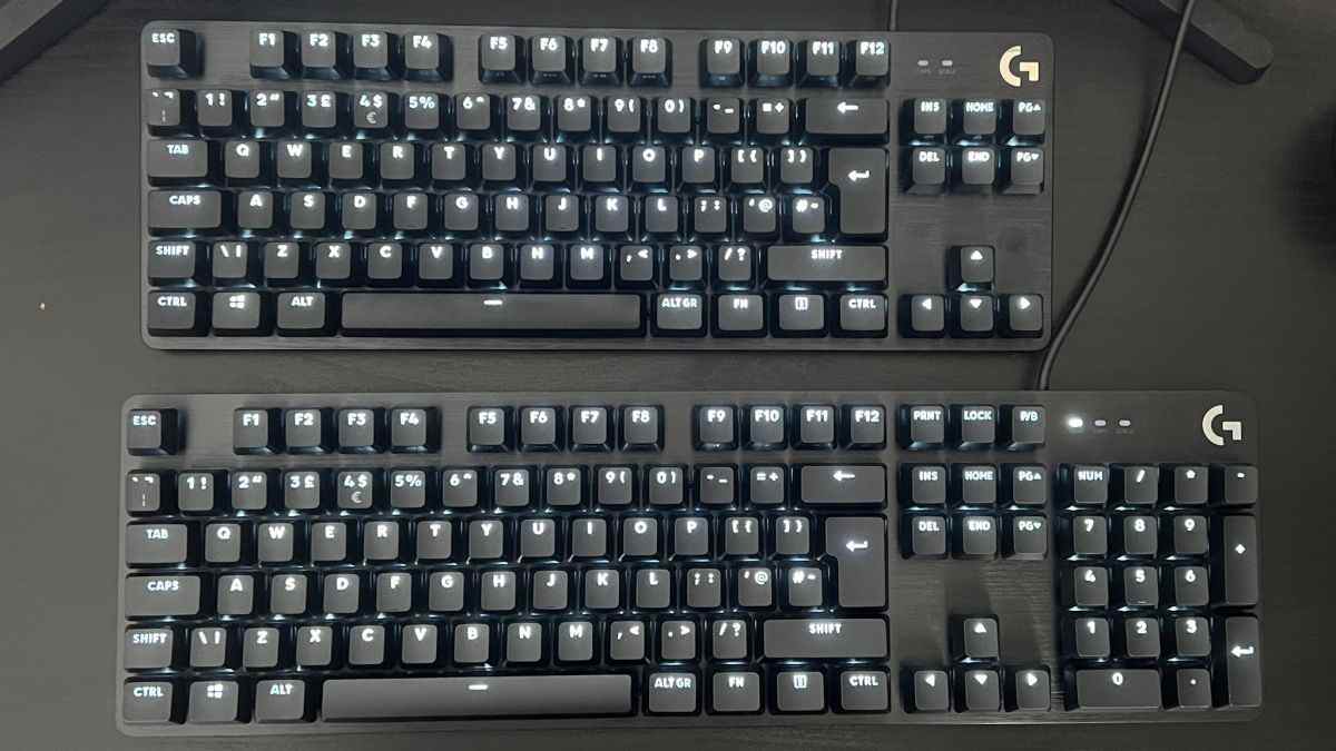 Logitech G413 SE keyboards